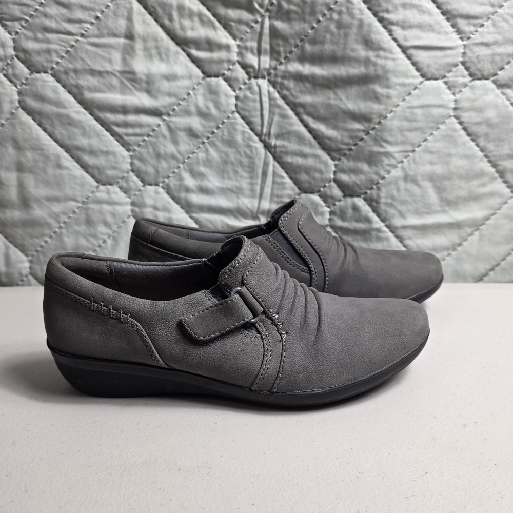 Clarks Everlay Coda Loafers Gray  Leather Womens 6.5M Slip On